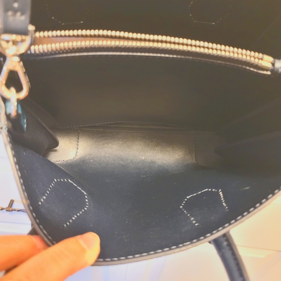 Michael Kors Small Leather crossbody bag - Picture 8 of 8